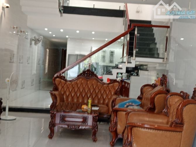BÁN NHÀ 3TẦNG,KIÊN CỐ,trung tâm quận Thanh Khê - Mặt tiền đường Nguyễn Phước Nguyên - 1