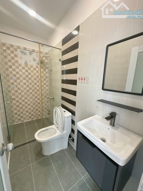 🏡 HÀNG MỚI GÒ VẤP- HXH - SAU CĂN MẶT TIỀN NGUYỄN VĂN CÔNG- CHDV 8 PHÒNG- DÒNG TIỀN 25TR - 1