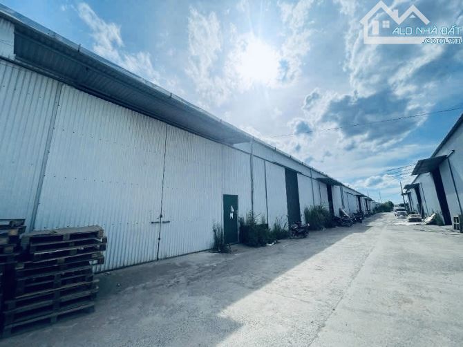 Cho thuê 400-1500m2 cách dh công nghiệp 1km - 1
