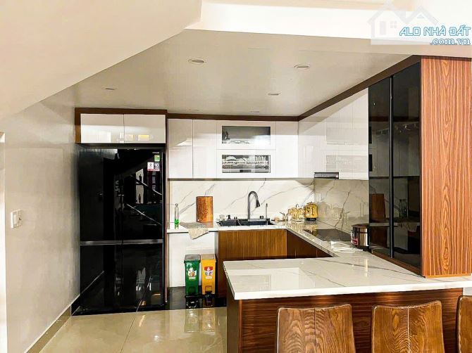 Nhà Phố Gần Aeon Maill Ô Tô 24/24 - 1