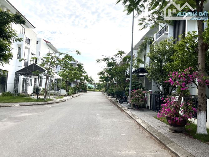 🌈BÁN NHÀ 3 TẦNG 126M2 ROYAL PARK 2 MẶT TIỀN VIEW CÁNH ĐỒNG THOÁNG MÁT❌ - 1