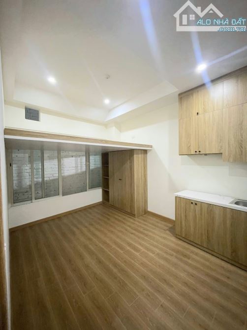 BÁN CCMN BÙI XƯƠNG TRẠCH Ô TÔ VÀO NHÀ 90M 7 TẦNG DÒNG TIỀN 100tr/ THÁNG - 1