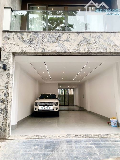Chủ gửi bán gấp nhà Phố Vương Thừa Vũ,Phân lô Quân đội, 56m2 x6T thang máy, Ô tô tránh,19T - 1