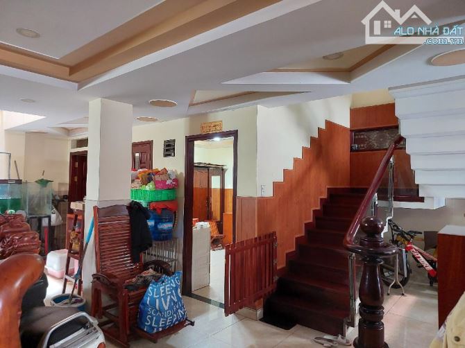 Nhà 10x40m xây 4 tầng, mặt tiền Tân Xuân, Hóc Môn - 1