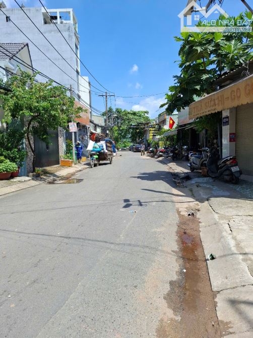 Bán nhà 3 tầng -mặt tiền  Nguyễn Xí  .DT 95 m2. Giá 18.6 tỷ ,P13 Bình Thạnh - 12