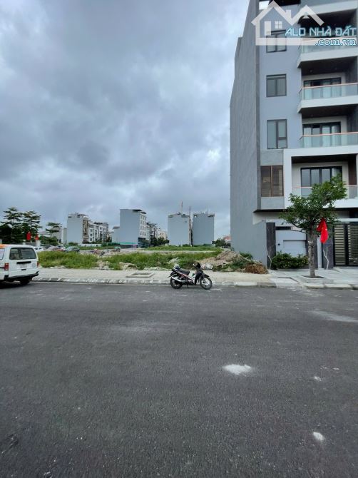 🌳Bán Đất – Lô 26 Lê Hồng Phong – cạnh Quận ủy Ngô Quyền - 12,8 Tỷ – 105m² - 3