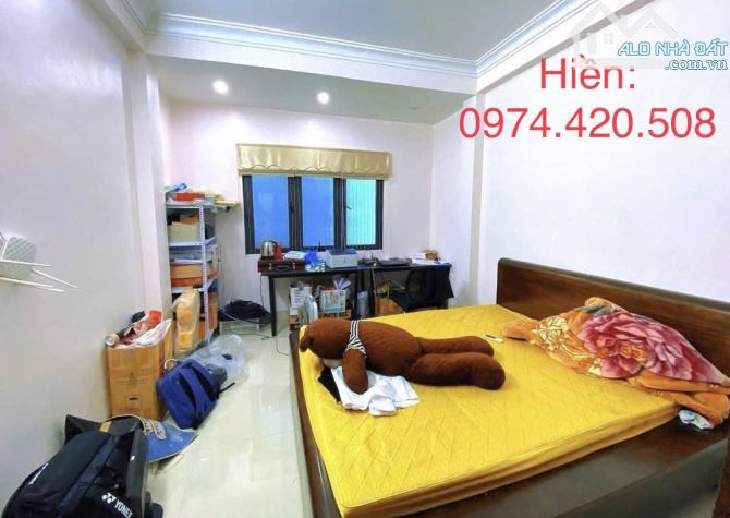 NHÀ DÂN XÂY LẠC LONG QUÂN, 42M2, Quanh 11 TỶ