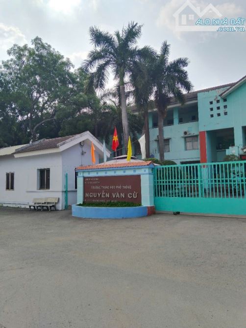 CẦN BÁN LÔ ĐẤT VƯỜN 1736 M2- XUÂN THỚI THƯỢNG - HÓC MÔN - GIÁ ĐẦU TƯ - 2