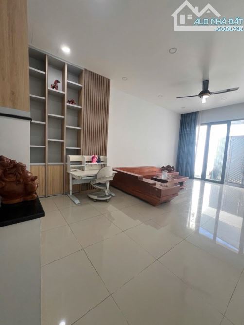 BÁN NHÀ HẺM XE HƠI HOÀNG DIỆU, PHƯỜNG LINH TRUNG, THỦ ĐỨC. 90M2, 3 TẦNG, 8.3 TỶ. TUẤN - 2