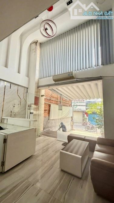 4.6❌20m, BÁN TOÀ NHÀ 9 TẦNG, MT THỐNG NHẤT, ĐƯỜNG 10M, P10 GÒ VẤP, NHỈNH 14 TỶ - 2