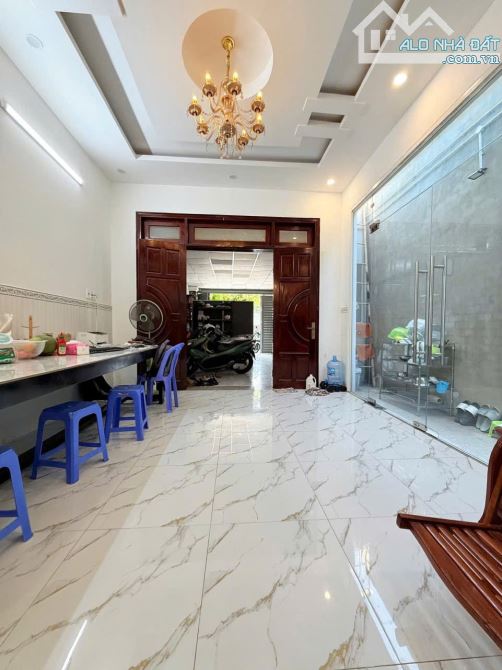 MẶT TIỀN KINH DOANH PHAM THỊ GIÂY HÓC MÔN GIÁP Q12. - 2