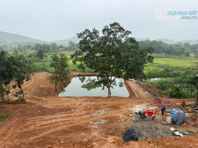 Đất thôn Dy, Minh Quang, gần TL, K9, 2702m, 300tc, có ao, tường rào, bám đồng, chỉ 5.55tỷ - 2