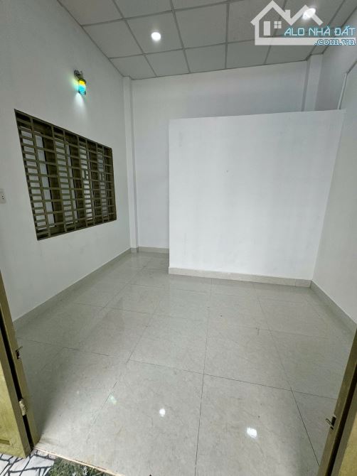 BÁN NHÀ, đường Phan Văn Trị, Quận Gò Vấp, Dt: 4,6m x 12m. Giá rẻ 5,29tỷ - 2
