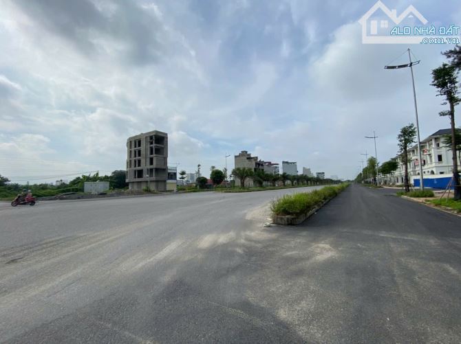 Bán đất mặt đường vành đai 3.5, Vân Canh, DT 118m2, mt 9.4m, giá chỉ 34.9 tỷ - 2