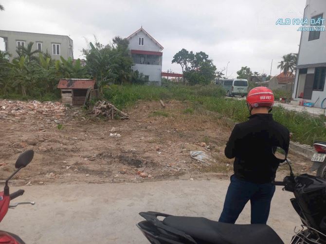 Siêu phẩm lô góc 60m2 ngang 4,8m tại Minh Đức ,Đồ Sơn ngõ ô tô,dân cư đông đúc giá 1,1 tỷ - 2