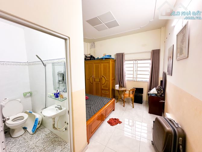 CHỦ GỞI BÁN NHÀ 1 TRỆT 2 LẦU (DT SÀN : 180M2) ĐƯỜNG OTO - TẠI KDC BỬU HOÀ. GIÁ CHỈ 3,3 TỶ - 2