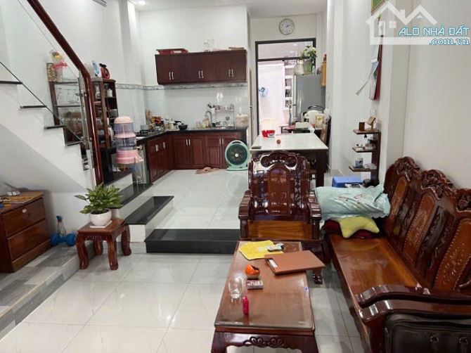 BÁN NHÀ QUẬN 9,NHÀ MỚI ĐẸP 3TẦNG MẶT TIỀN KHU DC CẦU ÔNG NHIÊU,DT70M ĐƯỜNG TRƯỚC NHÀ 9M - 2