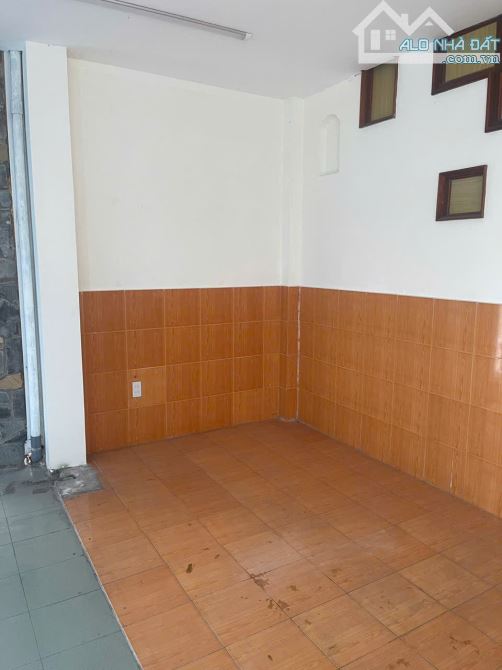 Bán nhà 6 tầng đường Thái Nguyên phường Phương Sài giá 16tỷ - 2