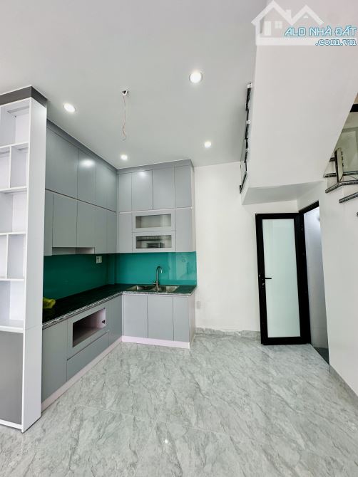 🏠Nhà 3 tầng xây Độc Lập ở tổ 7, trung tâm quận An Dương, HP ✅Diện tích: 40m² - Hướng Đông - 2