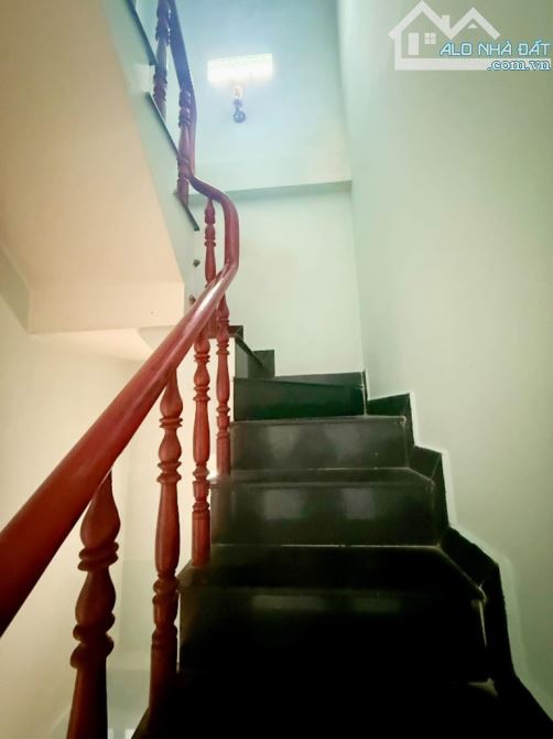 NHÀ 3 TẦNG 50M2, 4PN, MỄ CỐC P 15 QUẬN 8 SÁT MẶT TIỀN,CHỈ HƠN 3TỶ - 2