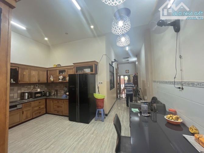 Mặt tiền chợ Bùi Minh Trực ngang 6x23 xây dựng 4 tầng chỉ 15 tỷ 3 - 2