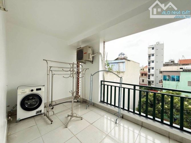 Vip! Bán Nhà -Giáp KĐT CIPUTRA - Gần Phố - Ô Tô Đỗ Gần - 42M2 - 4Tầng - MT 4.6m - 8 Tỷ Hơn - 2