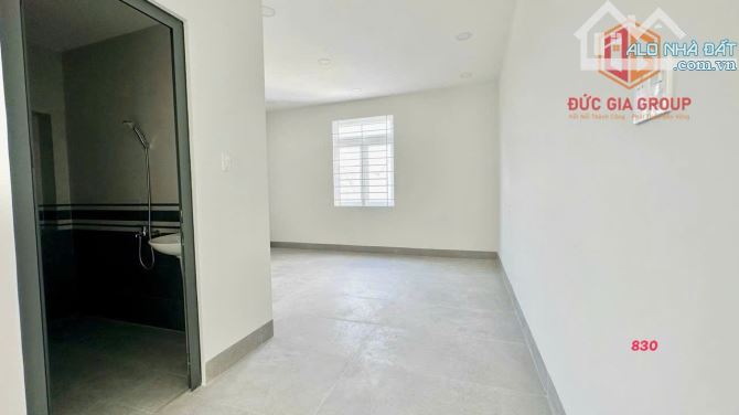 Bán nhà mặt tiền đường N1 khu dân cư D2D; 1 trệt 2 lầu sổ hồng hoàn công giá chỉ 13.8 tỷ - 6