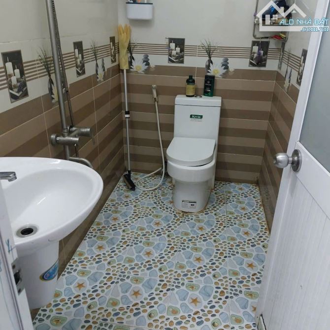 BÁN NHÀ 1T1L PHƯỜNG HOÁ AN TP BIÊN HOÀ. DT: 4x20=80M2. GIÁ: 3TỶ950 TL - 3