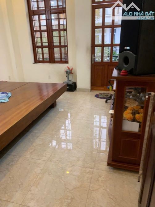 Nhà phố gần Vincom Dĩ An, p Dĩ An, Tp Dĩ An - 3