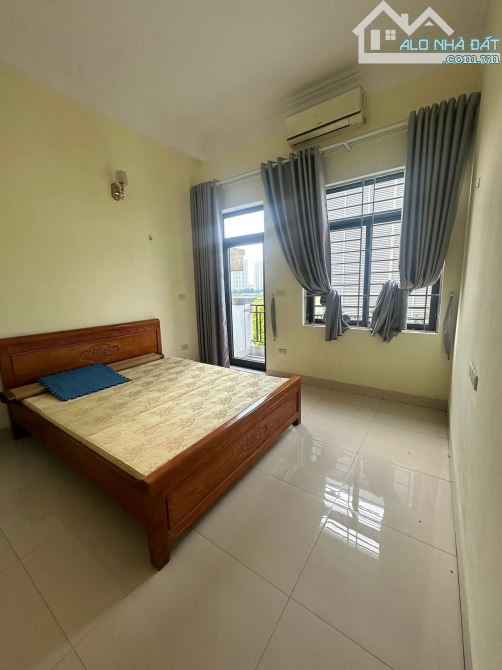 BÁN NHÀ ĐẤU GIÁ MẬU LƯƠNG . VỊ TRÍ ĐẸP NHẤT . NHÀ 5 TẦNG MT 5 M . GIÁ 15,9 TỶ - 3