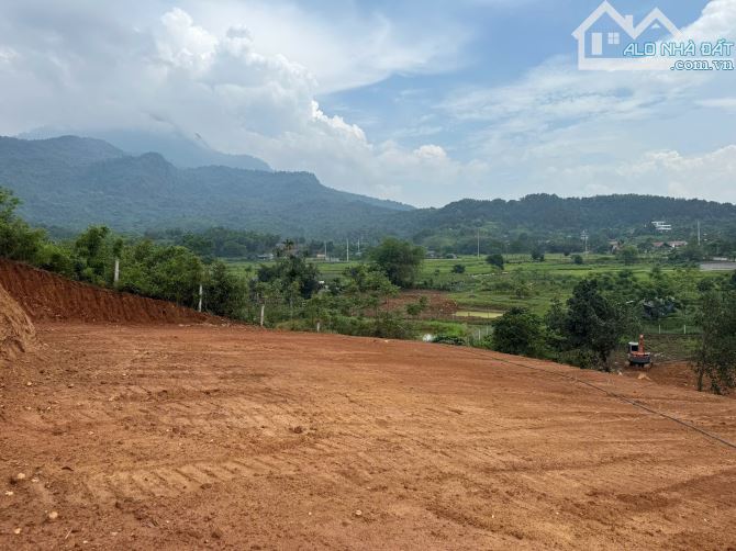 Đất thôn Dy, Minh Quang, gần TL, K9, 2702m, 300tc, có ao, tường rào, bám đồng, chỉ 5.55tỷ - 3