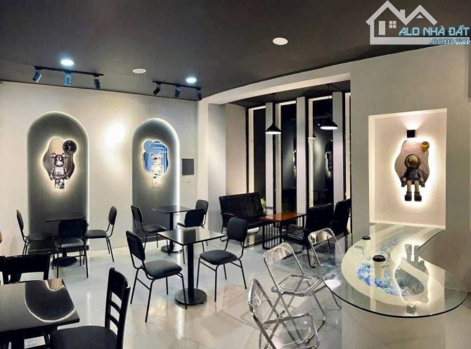 MT Khu Bắc Hải bán nhà đường Cửu Long, Q10 - Giá 5tỷ050/82,5m2 - 3