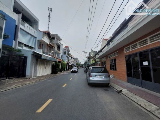MẶT TIỀN KHU VIP HIỆP PHÚ - Q9 - CÁCH LÊ VĂN VIỆT CHỈ VÀI BƯỚC CHÂN - 70m2 CHỈ 6.5TỶ - 3