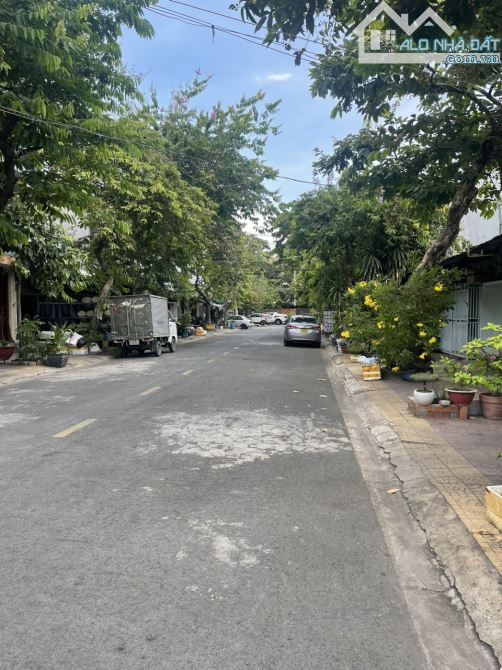 🔥  Bán đất tặng Nhà C4 Ngay GiGaMall Phạm Văn Đông - 3