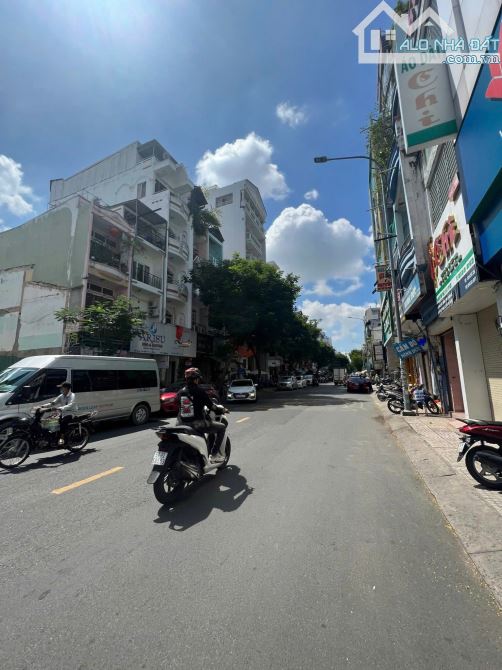 Bán Nhà Mặt Tiền Nguyễn Thị Minh Khai- Nguyễn Thiện Thuật - Quận 3 - 3