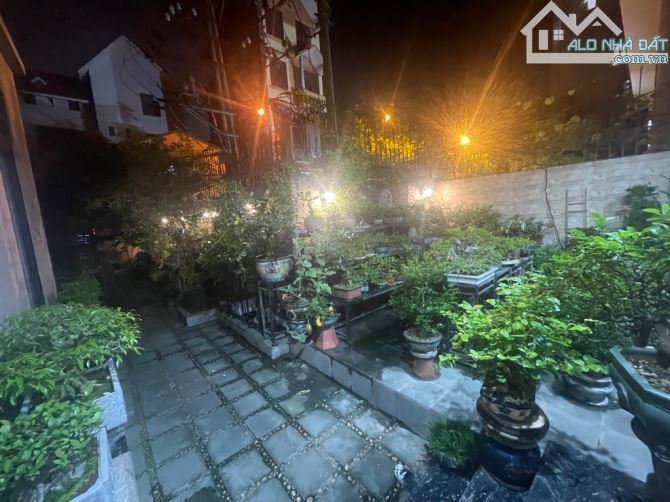 Bán BT Ngọc Thụy - Long Biên - DT 190m - 3