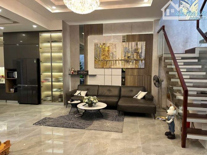 MTNB 3 tháng 2 đường 12m xe tải DT 4x24m nở hậu đều 7.6m Trệt 3 Lầu Giá Tốt Nhất Khu Vực! - 3