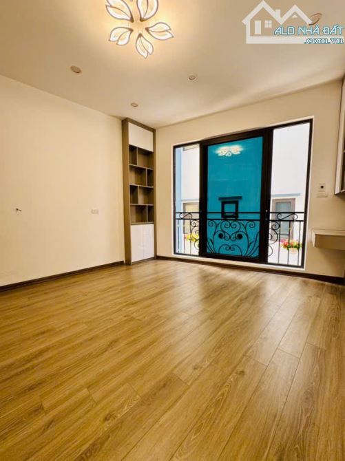 Thanh Xuân – Định Công Thượng - 30m mt4m 5 tầng Ngõ ô tô Chỉ 6,789 tỷ - 3