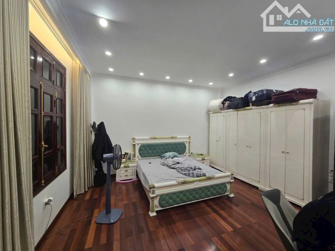 BÁN NHÀ NGUYỄN PHONG SẮC- Ô TÔ, SÁT PHỐ- 80M2, 5 TẦNG, MẶT TIỀN 5M_ GIÁ 18.6 TỶ - 3