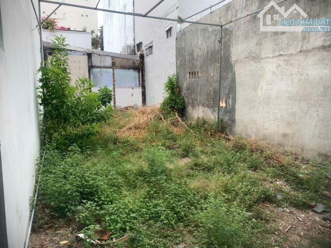BÁN LÔ ĐẤT HẺM ĐƯỜNG ĐẶNG TẤT CÁCH BIỂN 200M , TP NHA TRANG  GIÁ 5,2 tỷ - 3