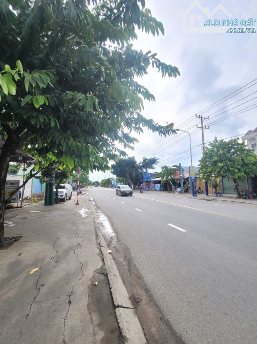 Bán căn góc 1T1L 5x36m, mặt tiền sầm uất ĐT.743B p.Tân Đông Hiệp, thu nhập 13.5tr/th - 3