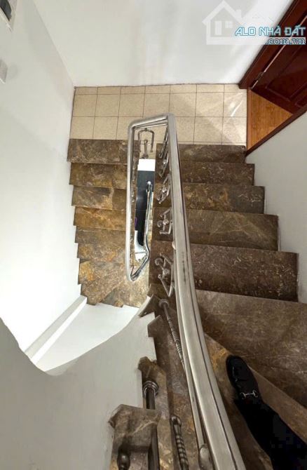Bán nhà Cát Linh, 10m ra đường ô tô, mặt tiền rộng, nhà đẹp ở ngay, 40m2, 4 tầng, giá 8 tỷ - 3