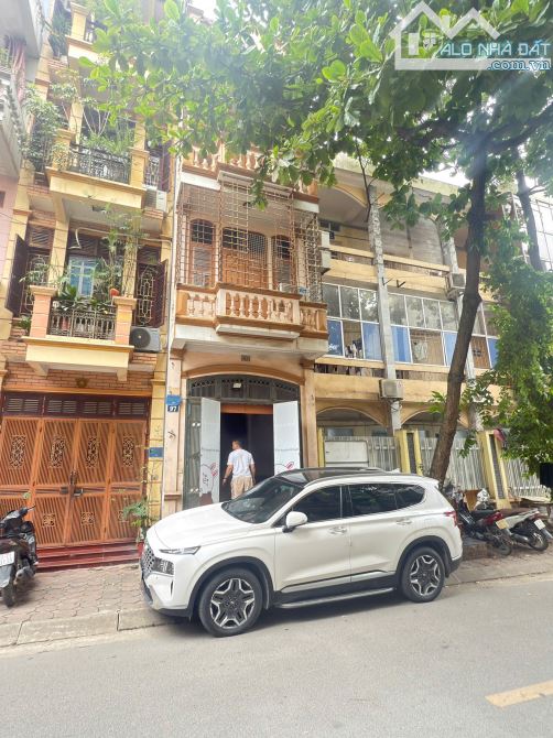 BÁN NHÀ MẶT PHỐ NGUYỄN VIẾT XUÂN,HÀ ĐÔNG ,KINH DOANH ,Ô TÔ ,VỊ TRÍ ĐẸP 11.8 TỶ - 3