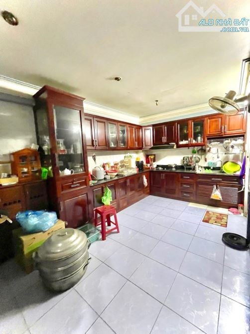 Bán nhà Nguyễn Oanh cách MẶT TIỀN 50m; 4.2*22 vuông vức; HXH 6m thông; chính chủ giảm mạnh - 3