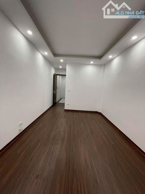 Bán nhà tổ 1 Cổ Bản, Đồng Mai, Hà Đông 33m2, 4 tầng, thiết kế tầng 2 phòng ngủ, tổng 4 PN - 3