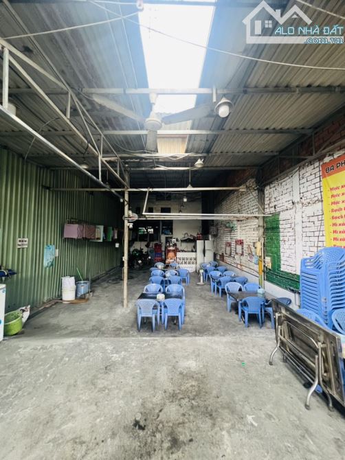 Mặt tiền view sông P16 Quận 8, ngang 6m SHR vuông vức, có 20tr/th, giá chỉ 10.5 tỷ TL, gấp - 3