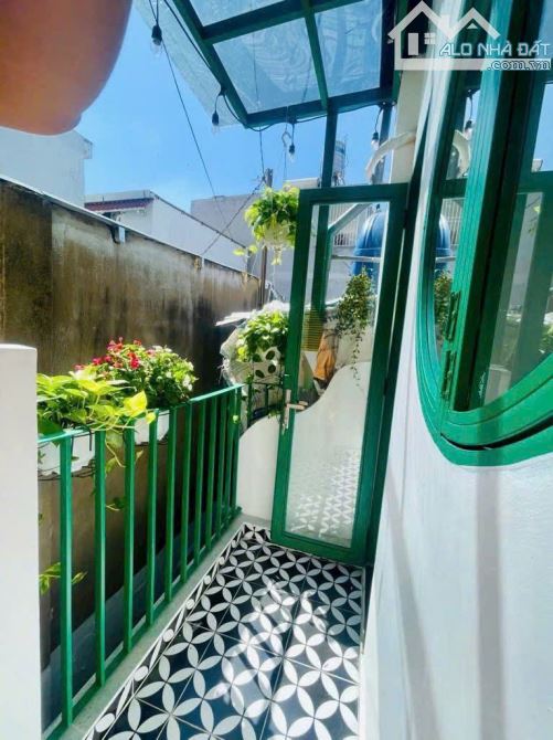 💥SIÊU PHẨM  - NHÀ NHỎ XINH KHU ĐẠI HỌC CÁN BỘ - NỘI THẤT SANG XỊN - NỞ HẬU. 15M2 - 3