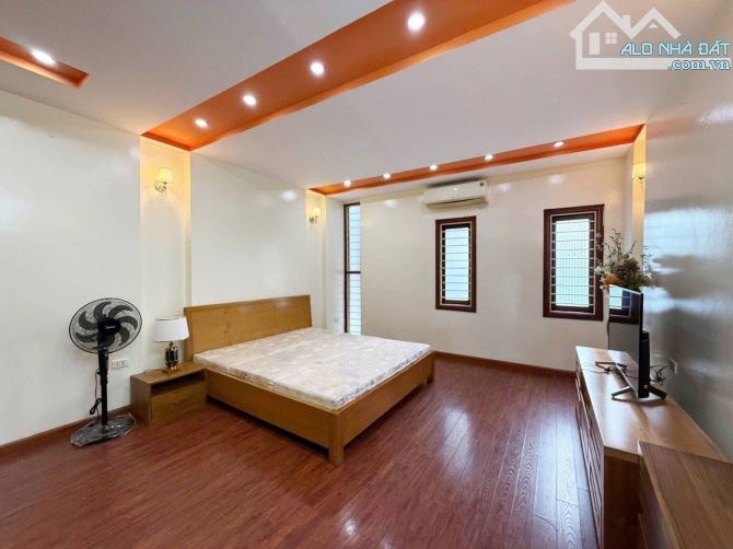 Vip! Bán Nhà -Giáp KĐT CIPUTRA - Gần Phố - Ô Tô Đỗ Gần - 42M2 - 4Tầng - MT 4.6m - 8 Tỷ Hơn - 3