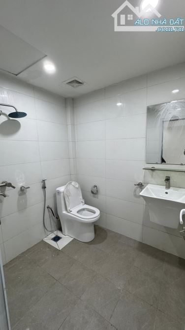 Nhà đẹp ở luôn Đội Cấn Ba Đình. Sổ vuông 36m, 2 tầng MT5m Giá 5.1 tỷ - 4