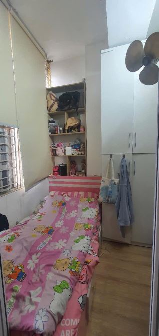 Căn Chung cư đẹp ở luôn Trần Quý Kiên Cầu Giấy. Sổ 50m 3 ngủ 2WC Giá 6 tỷ - 4